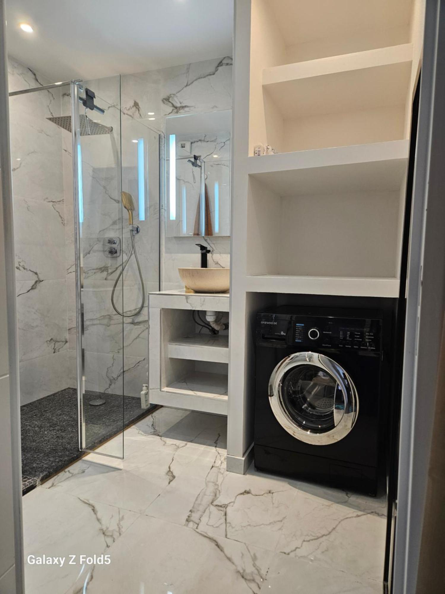 Via Center Bat A Apartment Frejus Luaran gambar